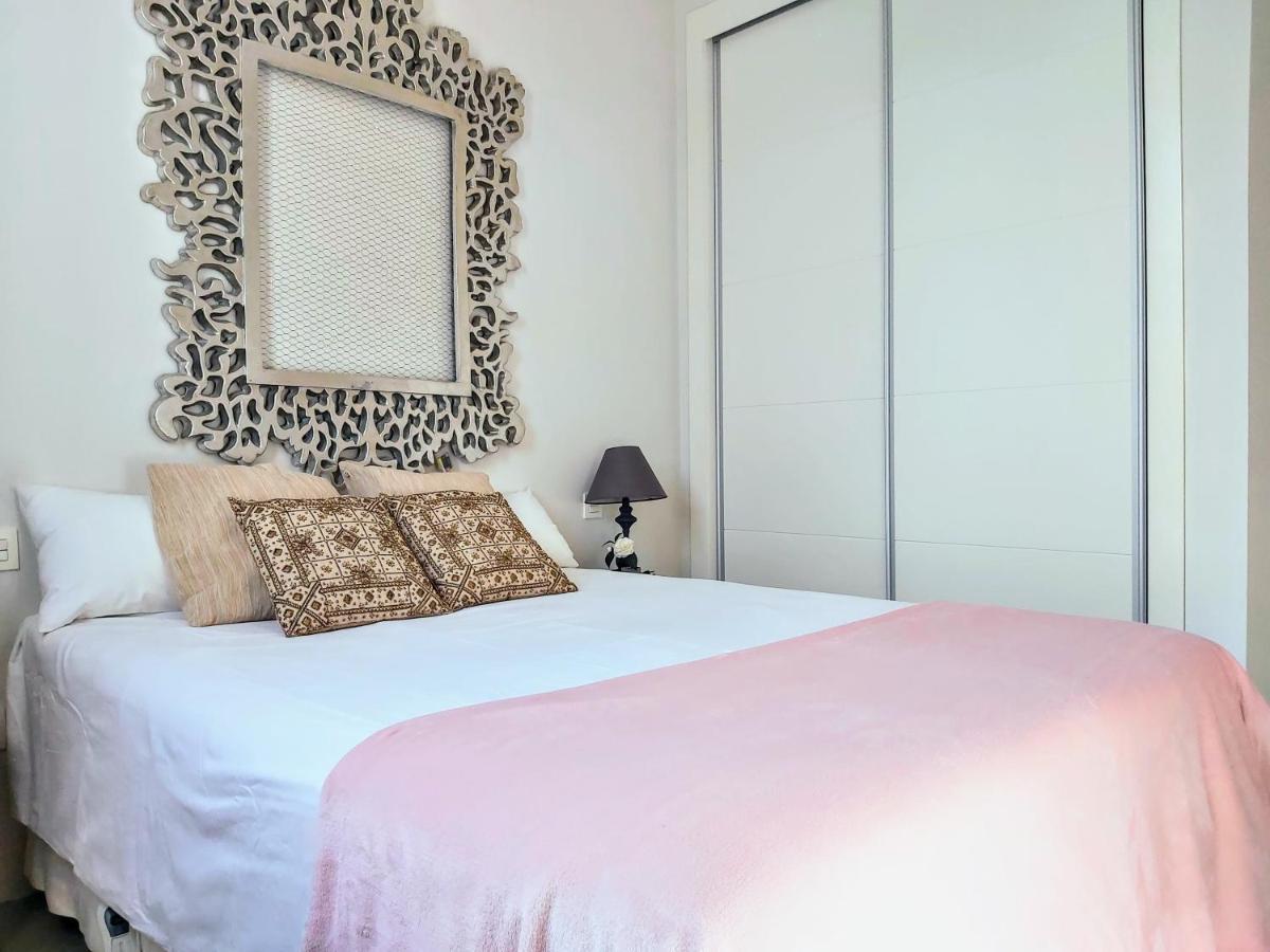 Triana Procurador Con Terraza Privada Apartment Севиля Екстериор снимка